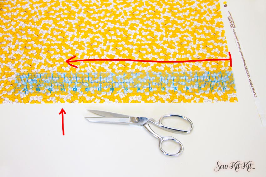 How to Cut Large Pieces of Fabric Straight 6